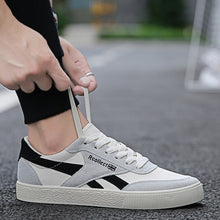 Load image into Gallery viewer, 2018 Hot Sale Mens Shoes Casual Breathable Sneakers Chaussure Homme Outdoor Schoenen Mannen Fashion Shoes Men Sapatos Masculino 