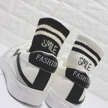 Load image into Gallery viewer, 5 Colors.Women's Unisex Embroidery Letter SMILE Stripes Skateboard Socks.Cotton Harajuku Socks Sox Couple Ankle Sock Meias