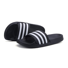Load image into Gallery viewer, 2018 New Summer Beach Slippers Men Women Fashion Stripe Flat Bath Home Slipers Male Shoes Summer Sandals Indoor Slippers Men